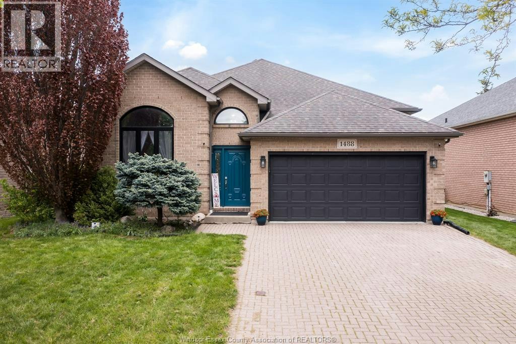 1488 Imperial Crescent, Windsor, ON, N9G 2T7