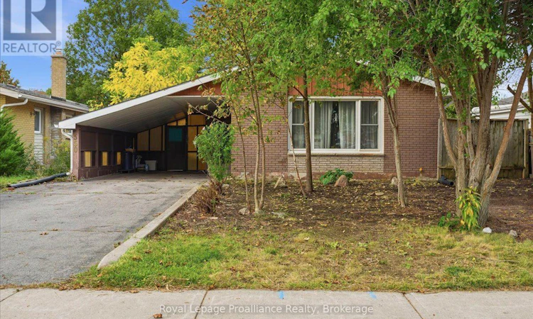 550 Victoria Avenue