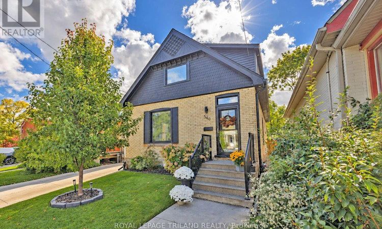 349 Emery Street E