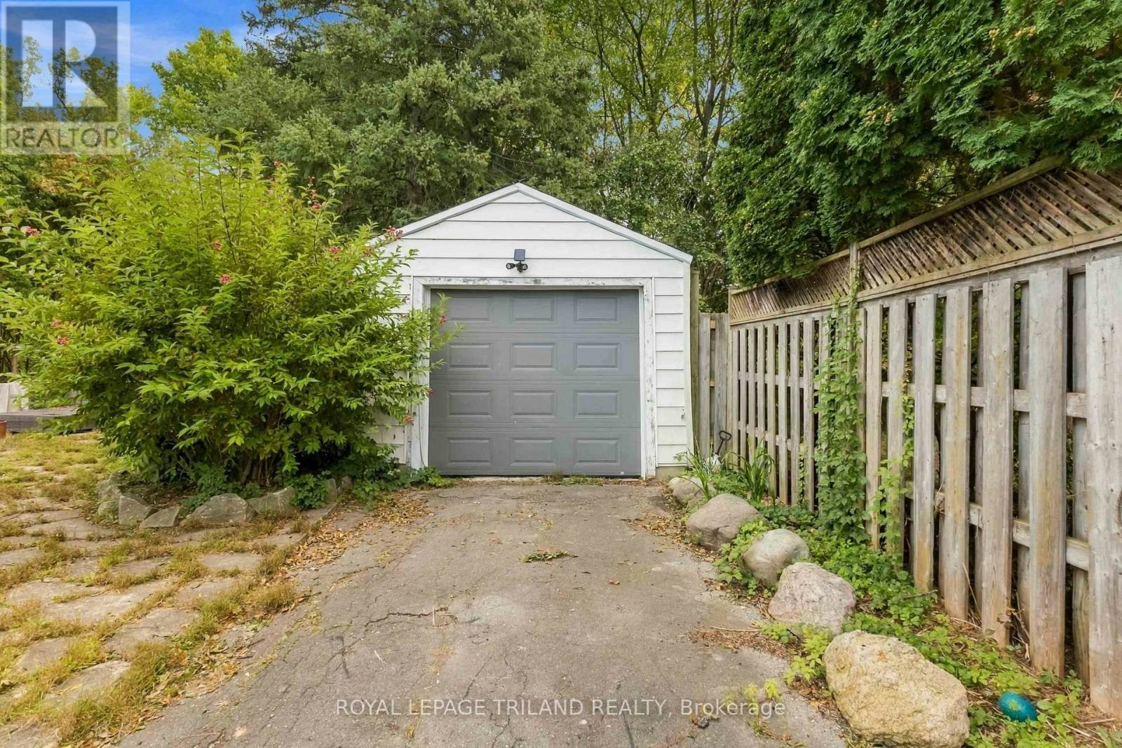 180 Forest Hill Avenue, London, ON, N6J 2Z2 - 21