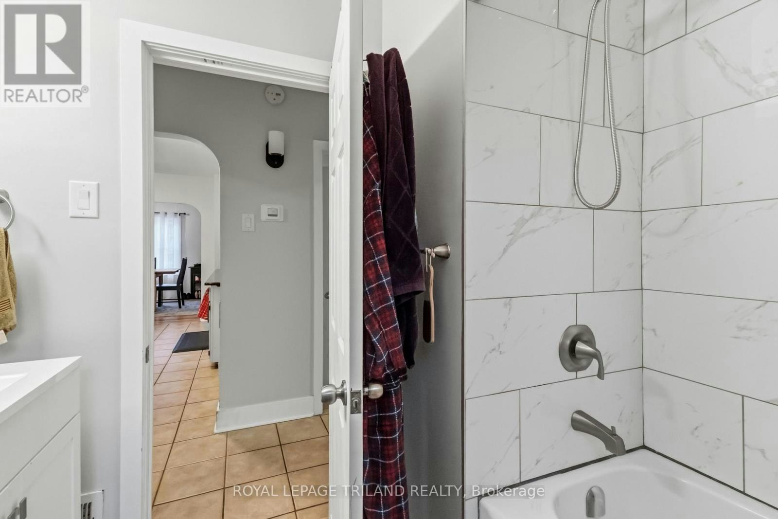 180 Forest Hill Avenue, London, ON, N6J 2Z2 - 20