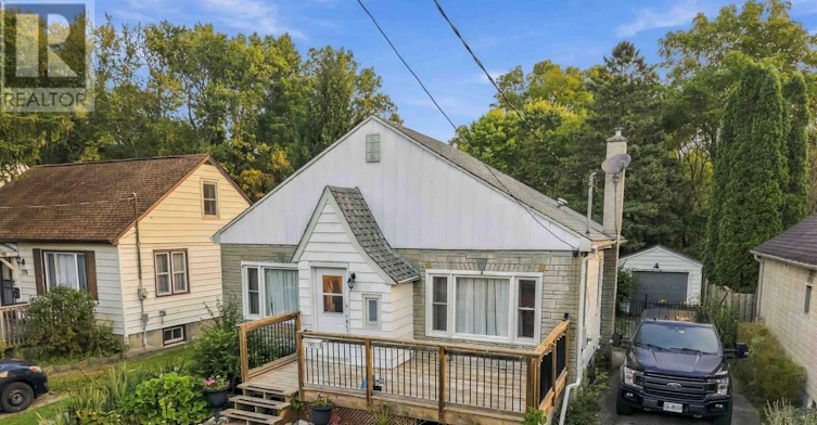 180 Forest Hill Avenue, London, ON, N6J 2Z2 - 2