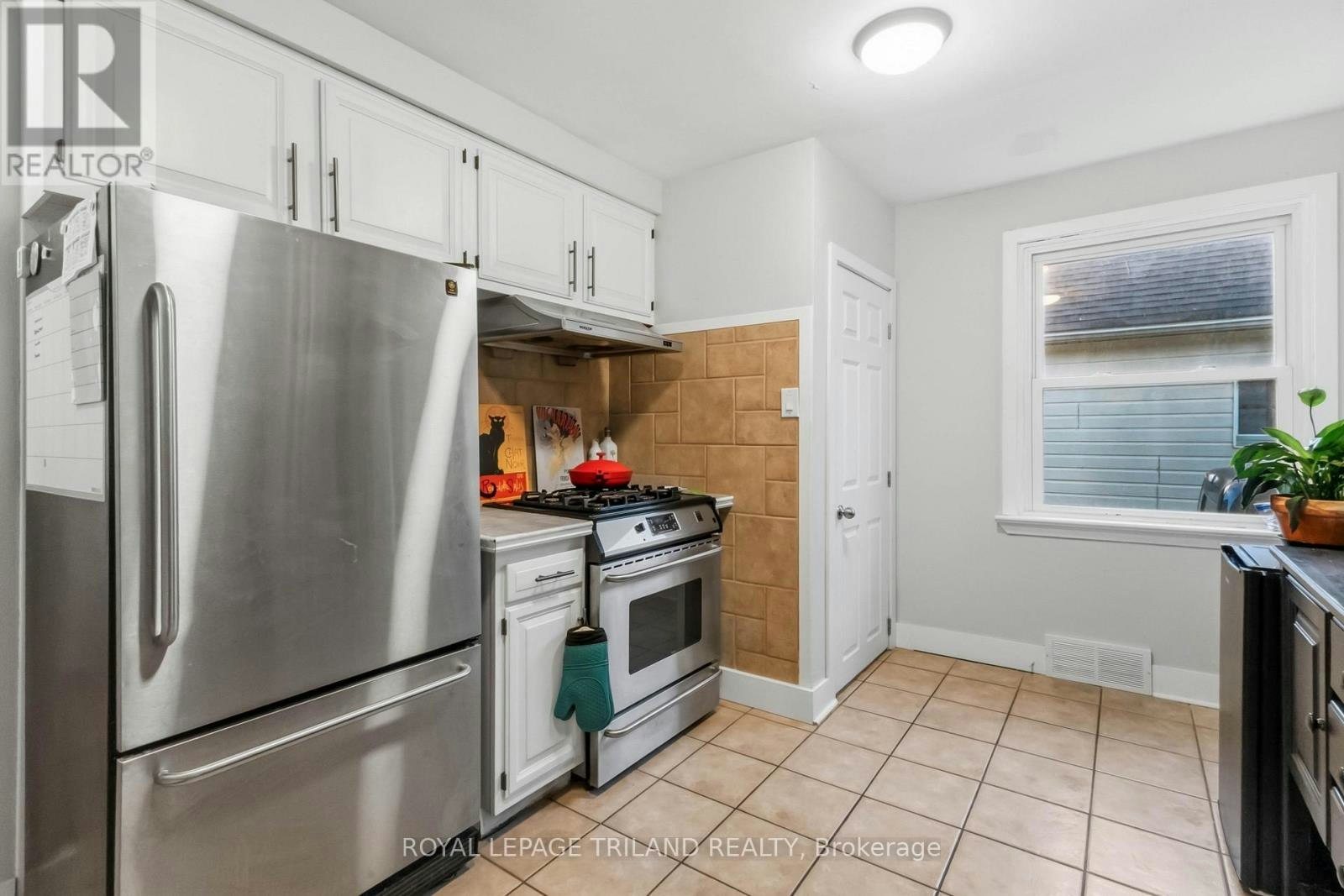 180 Forest Hill Avenue, London, ON, N6J 2Z2 - 13