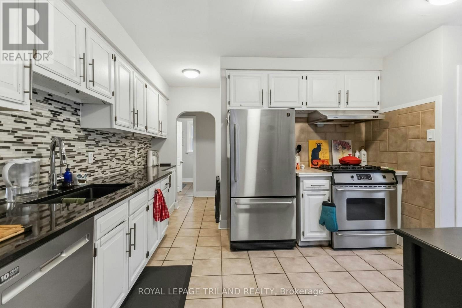 180 Forest Hill Avenue, London, ON, N6J 2Z2 - 11