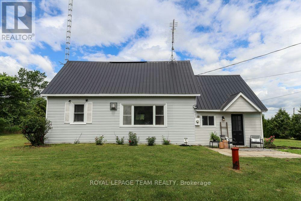 6774 Mcleansville Road, Augusta, ON, K0E 1X0