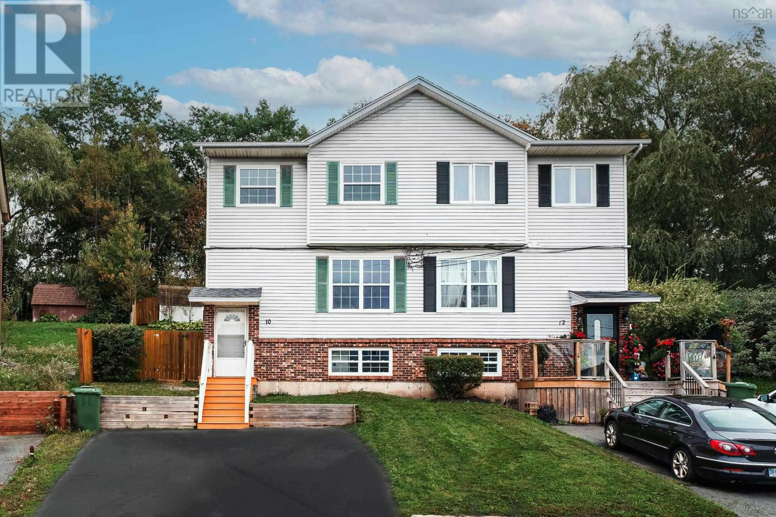 10 Florence Place Court, Lower Sackville, NS, B4C 3X2