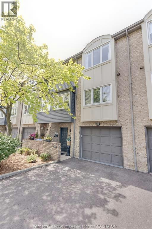 9-3917 3917 Riverside East, Windsor, ON, N8Y 1G5