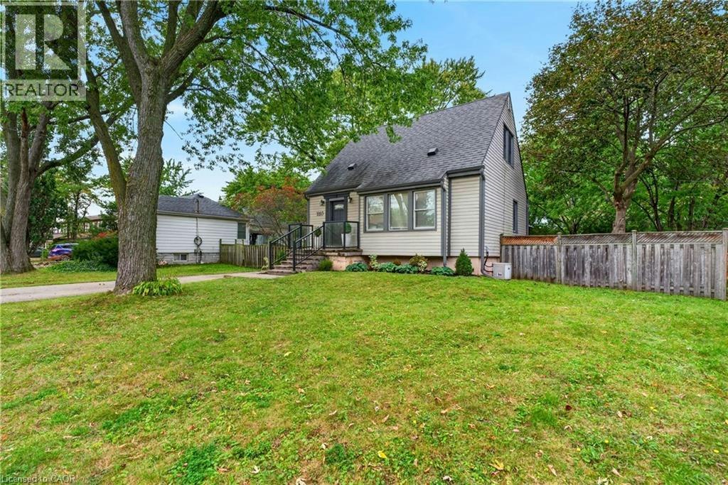 2223 Glenwood School Drive, Burlington, ON, L7R 3R4