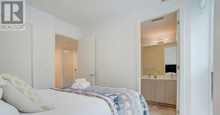 2511-100 Queen Street E, Toronto, ON, M5C 0B5 - 9
