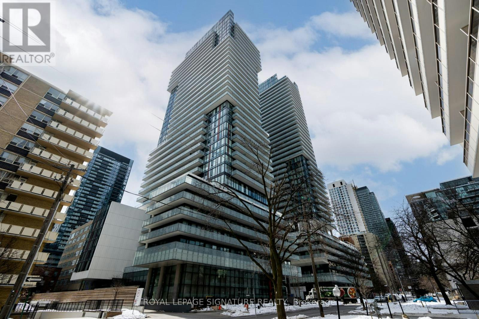 2710-185 Roehampton Avenue, Toronto, ON, M4P 0C6