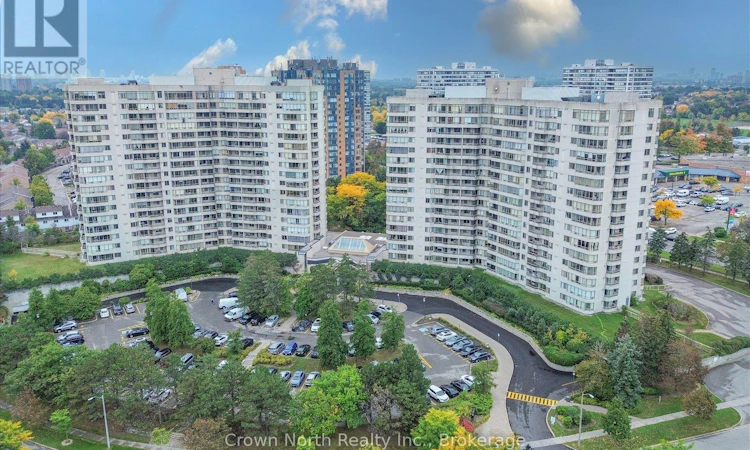 306-150 Alton Towers Circle