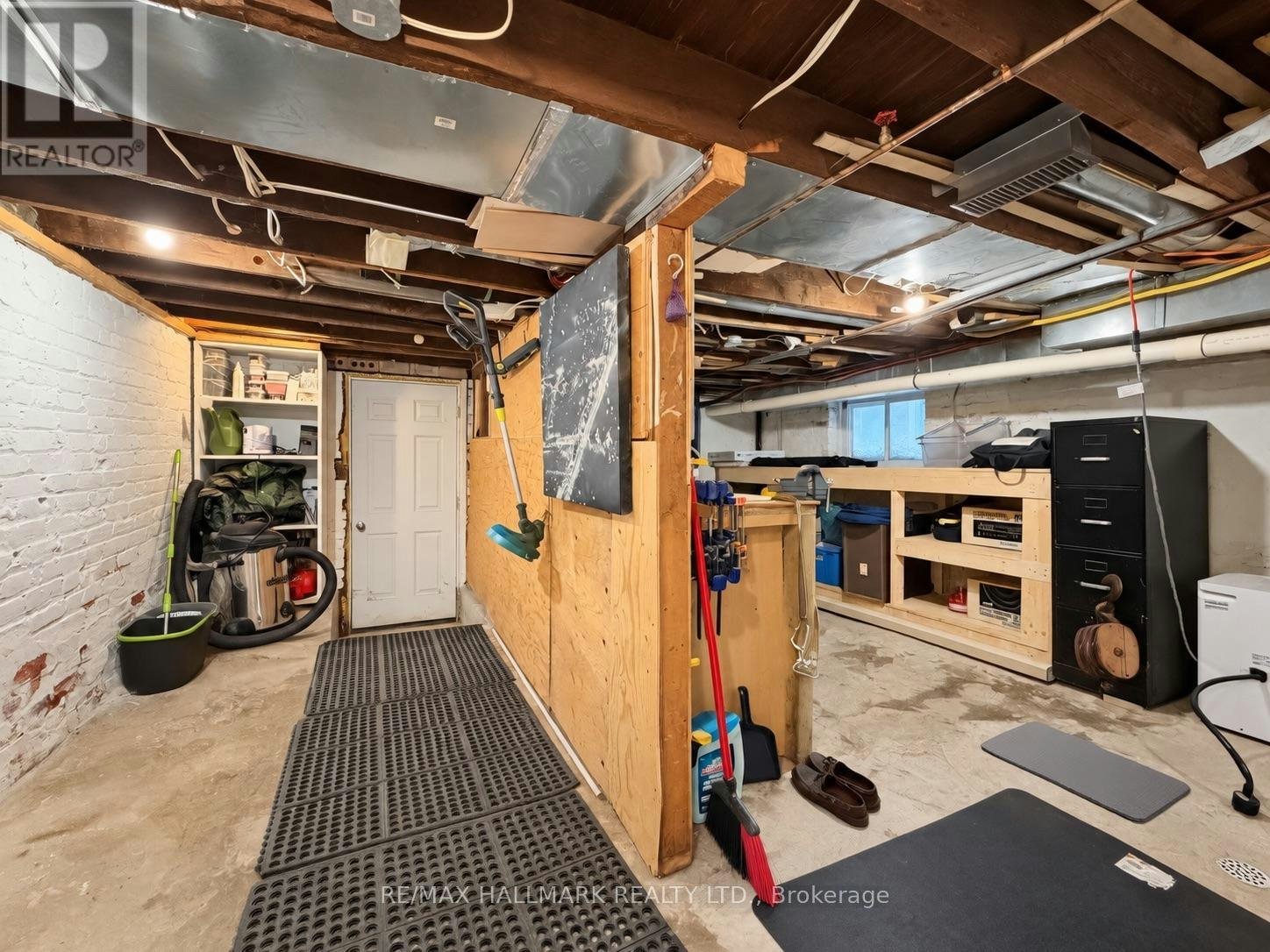 28 Ashdale Avenue, Toronto, ON, M4L 2Y7 - 37