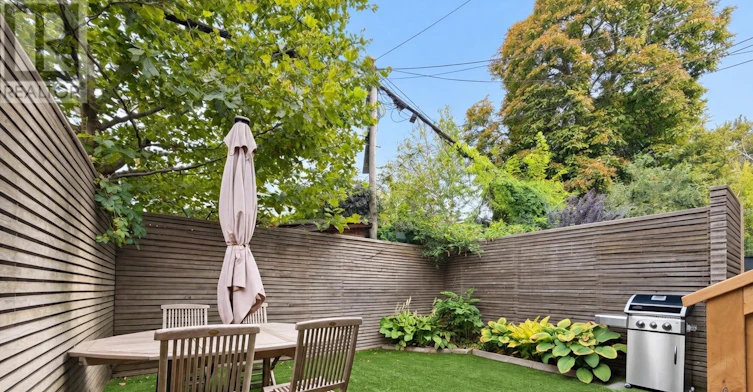 28 Ashdale Avenue, Toronto, ON, M4L 2Y7 - 3