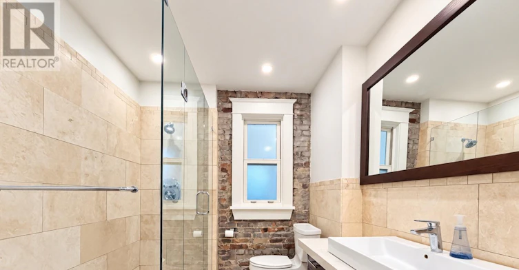 28 Ashdale Avenue, Toronto, ON, M4L 2Y7 - 26