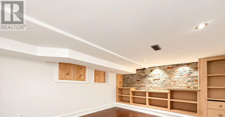 28 Ashdale Avenue, Toronto, ON, M4L 2Y7 - 28