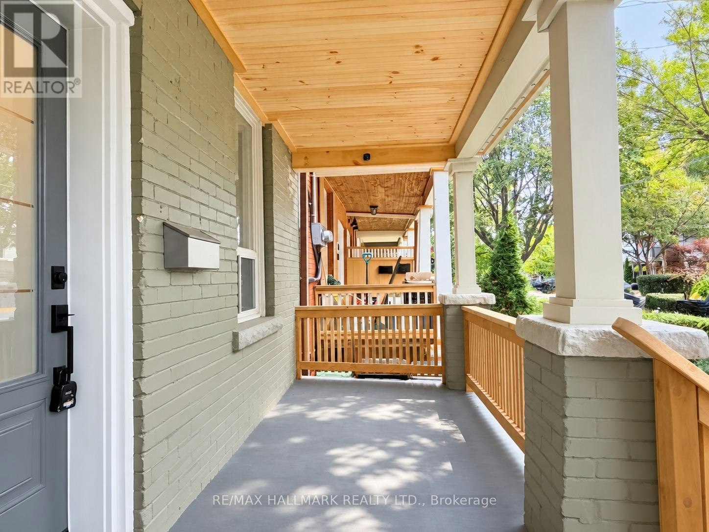 28 Ashdale Avenue, Toronto, ON, M4L 2Y7 - 2