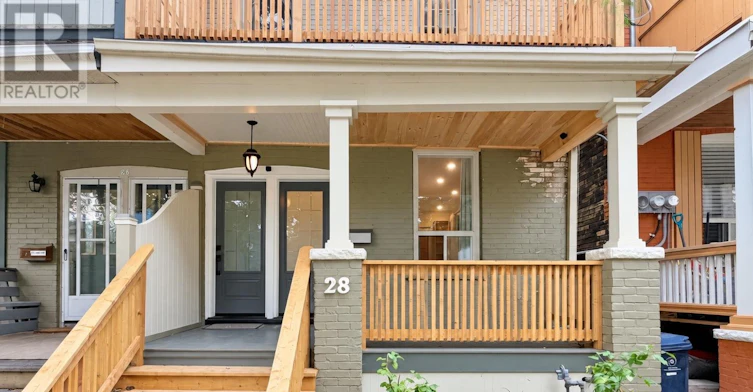 28 Ashdale Avenue, Toronto, ON, M4L 2Y7