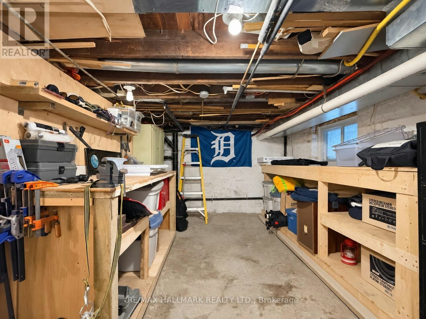28 Ashdale Avenue, Toronto, ON, M4L 2Y7 - 38