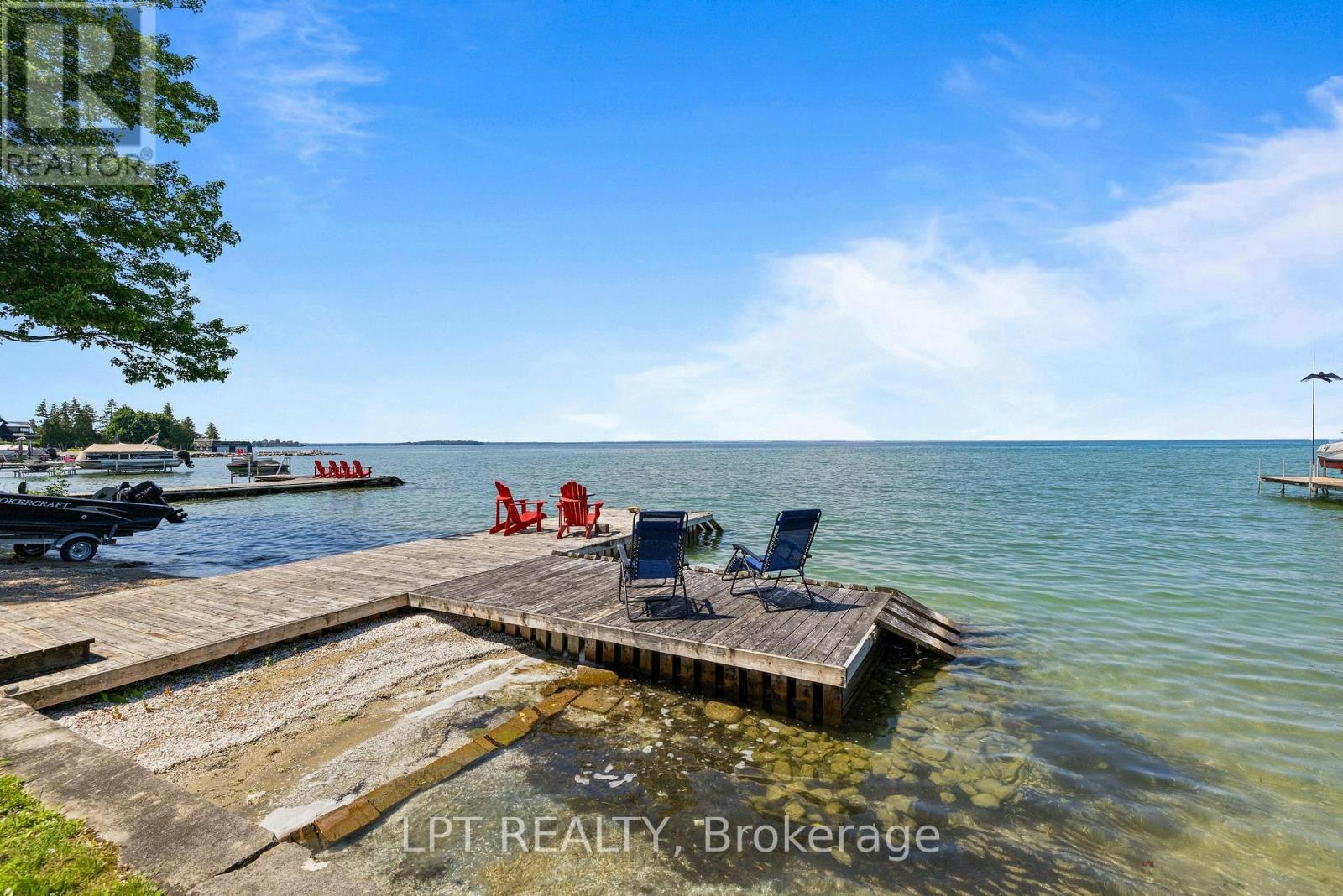 173 Lake Drive E, Georgina, ON, L4P 3E9