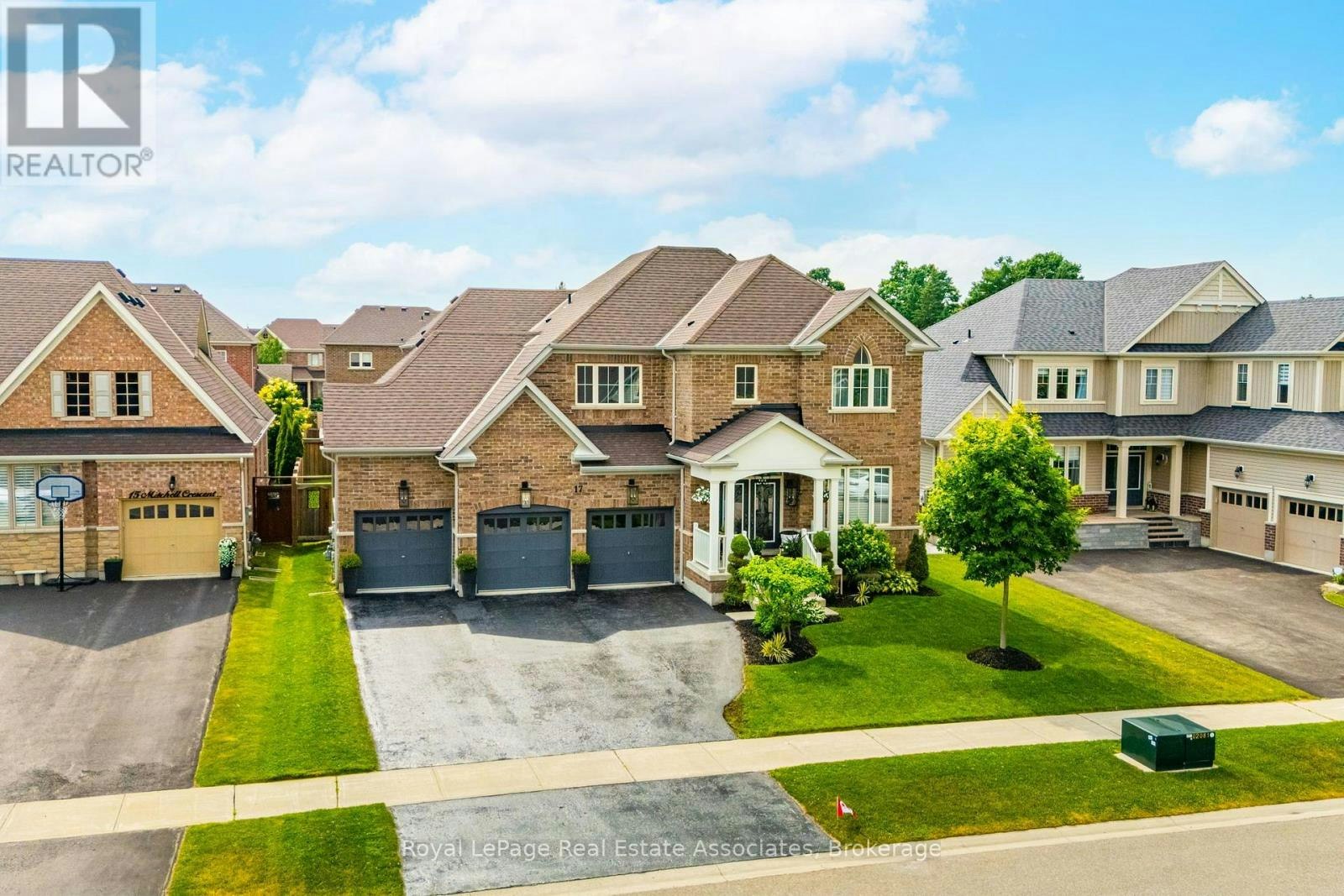 17 Mitchell Mitchell Crescent, Mono, ON, L9W 6W6 - 4