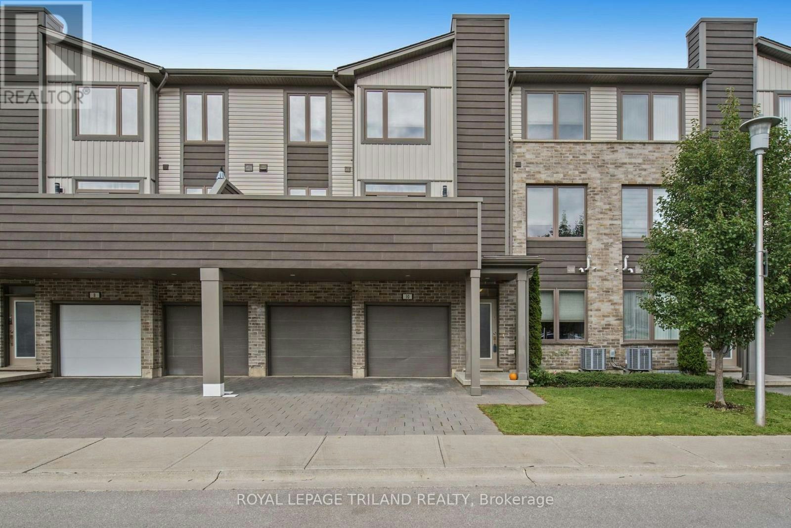 10-1960 Dalmagarry Road, London, ON, N6G 0T8