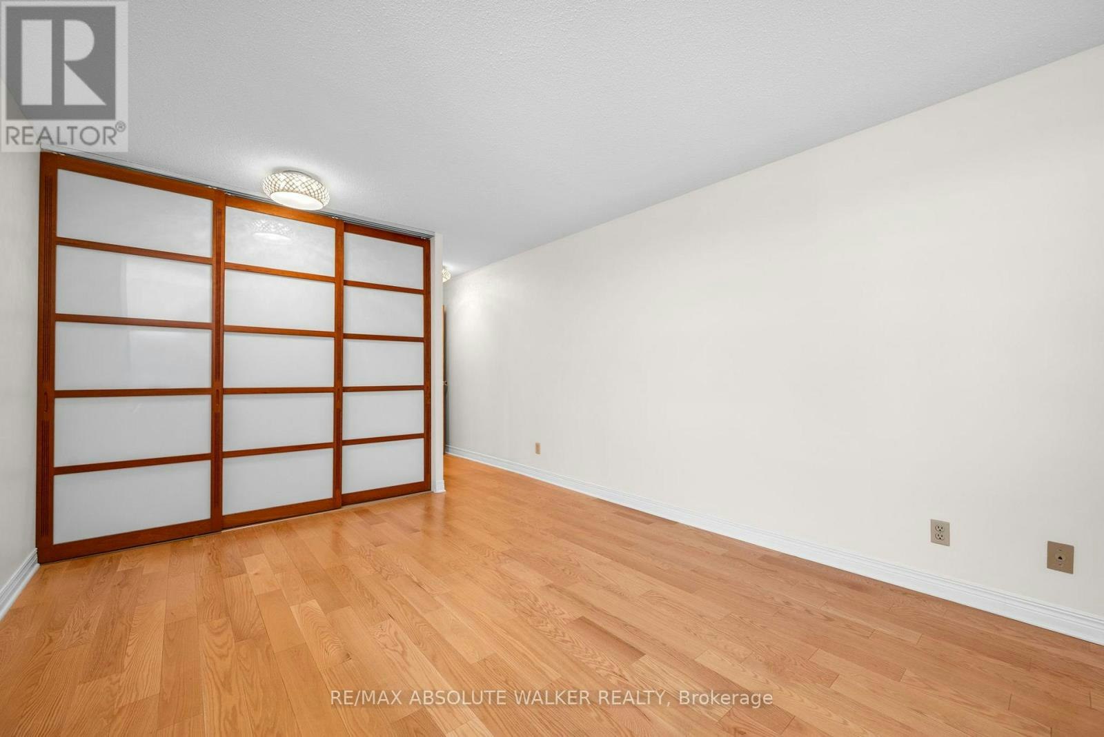 1003-71 Somerset Street W, Ottawa, ON, K2P 2G2 - 23