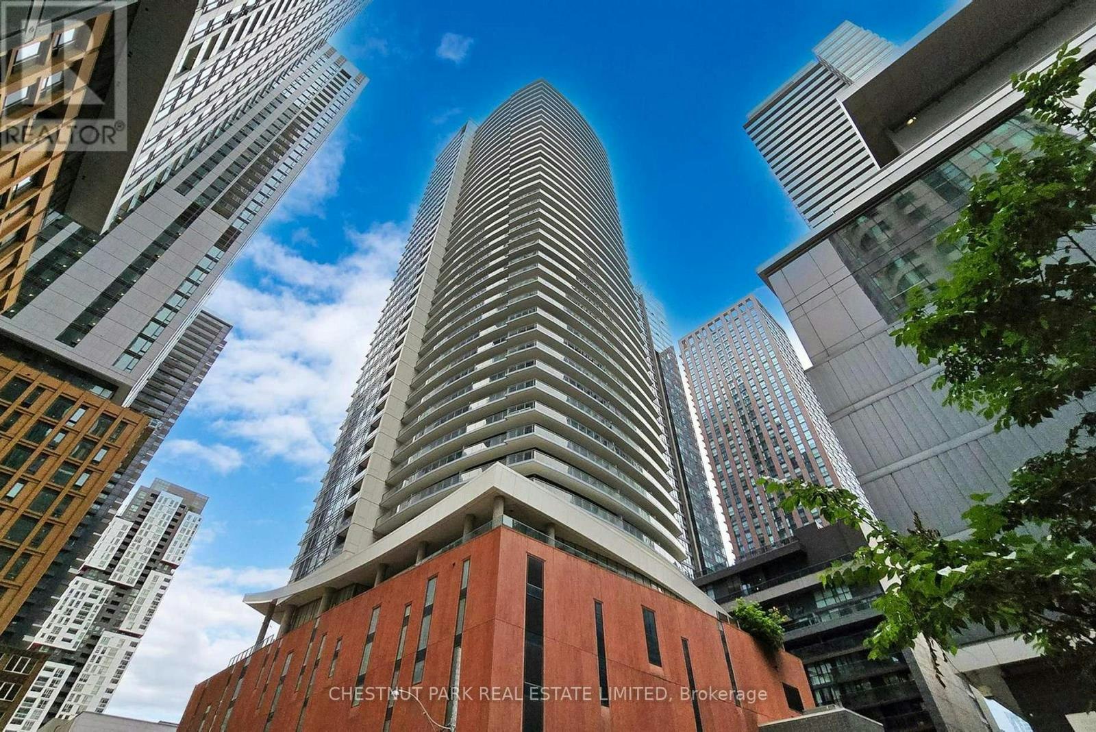 2401-21 Widmer Street, Toronto, ON, M5V 0B8 - 2
