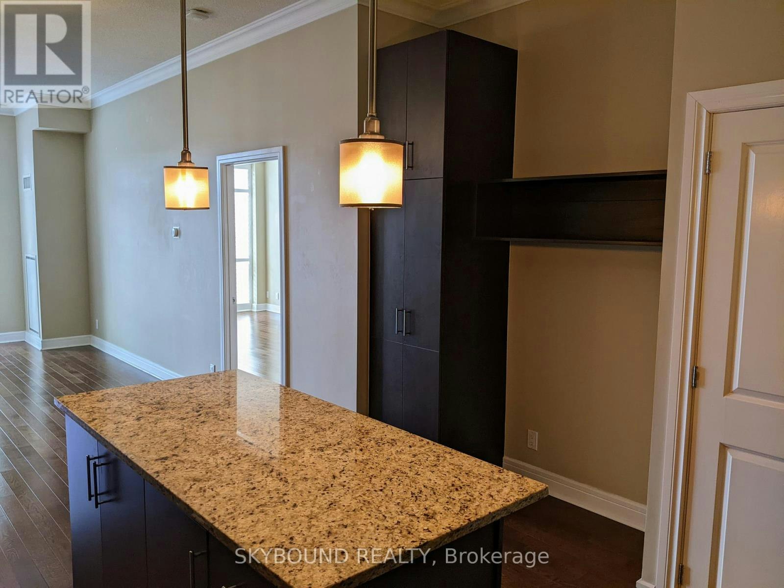 S520-112 George Street, Toronto, ON, M5A 2M5 - 9