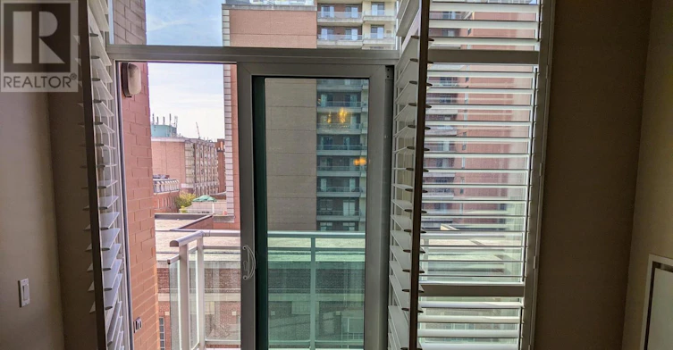 S520-112 George Street, Toronto, ON, M5A 2M5 - 14