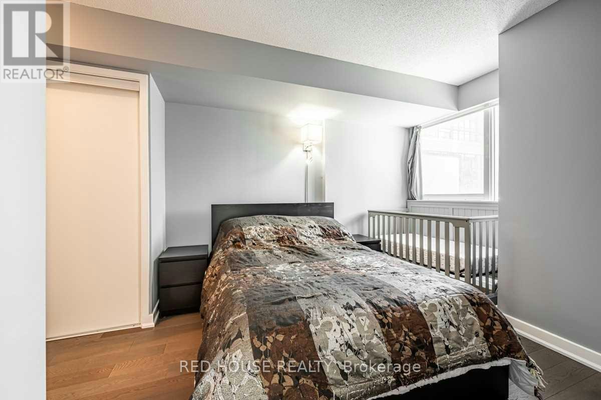 628-8 Telegram Mews, Toronto, ON, M5V 3Z5 - 17