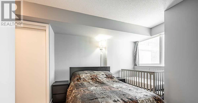 628-8 Telegram Mews, Toronto, ON, M5V 3Z5 - 17