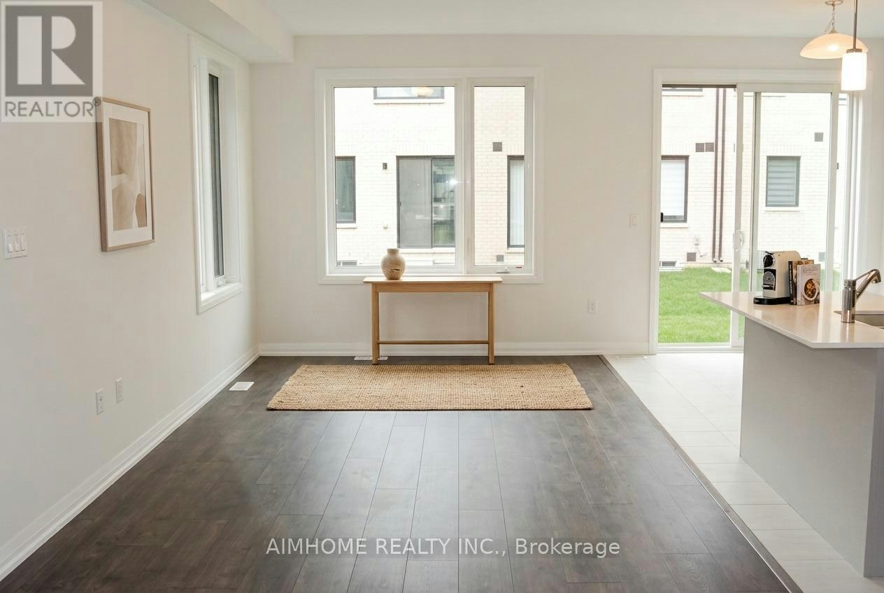 213 Hook Drive, Richmond Hill, ON, L4S 1L8 3