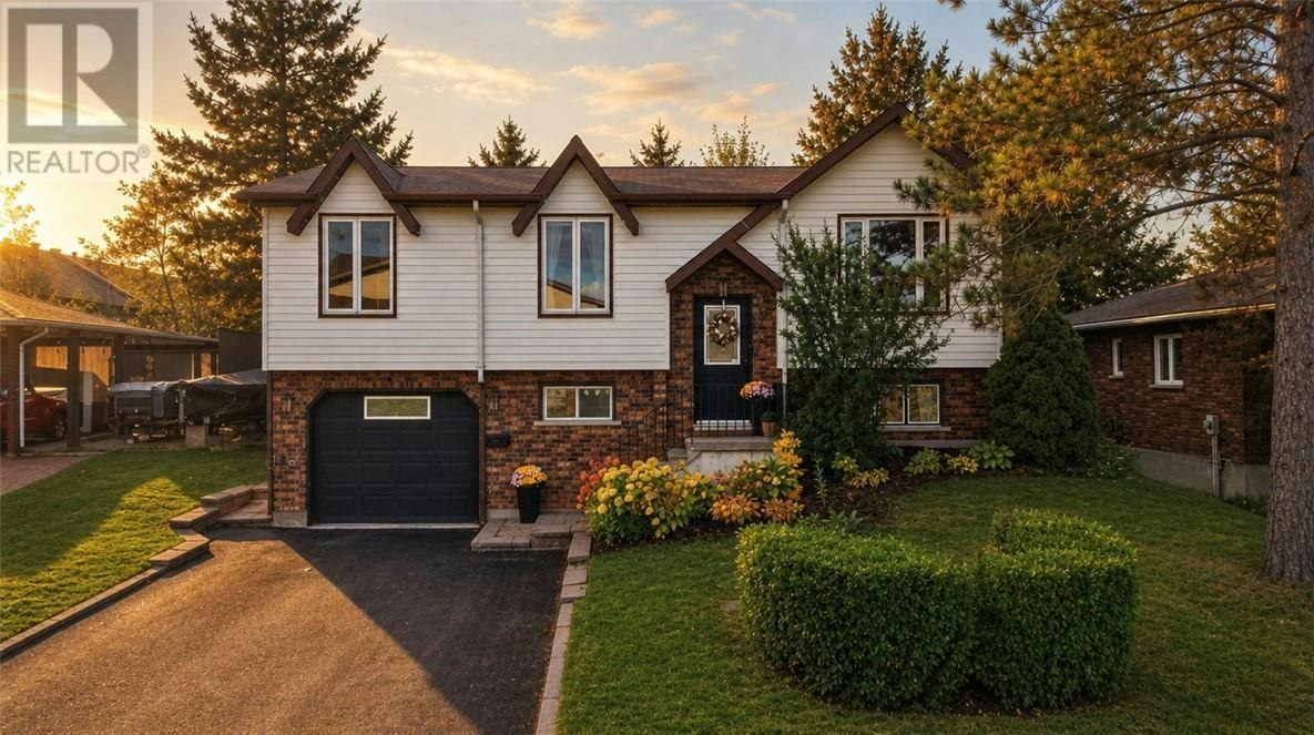 859 Chestnut Crescent, Greater Sudbury, ON, P3A 5G4