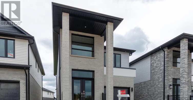6453 Royal Magnolia Avenue, London, ON, N6P 0K2 - 2