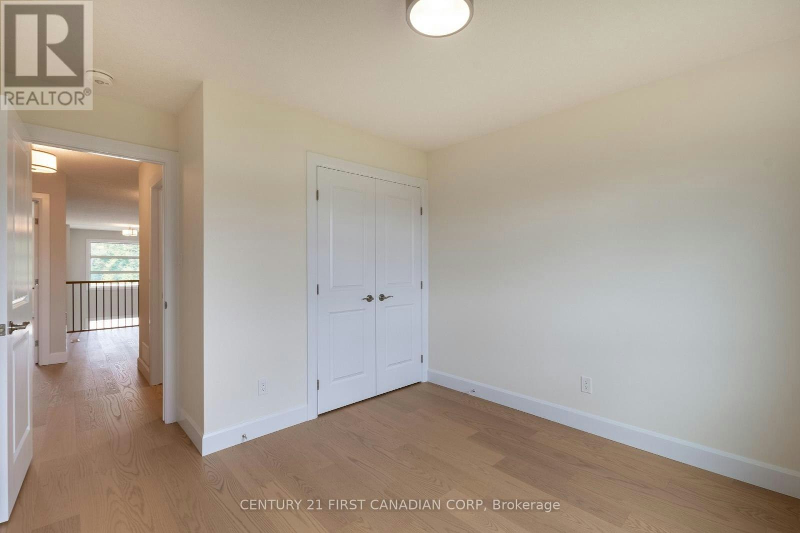 6453 Royal Magnolia Avenue, London, ON, N6P 0K2 - 19