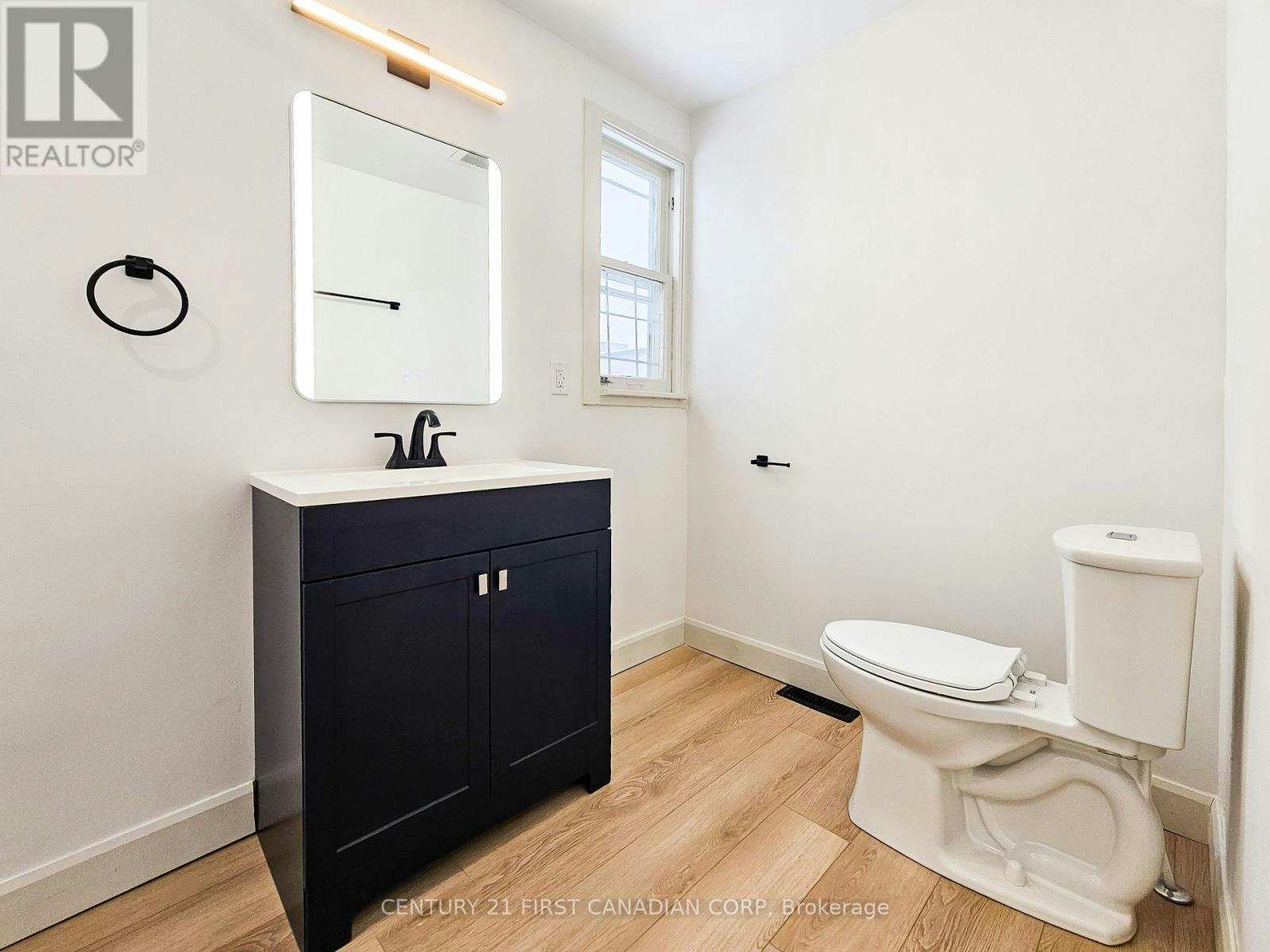 1-859 Dundas Street, London, ON, N5W 2Z8 - 7