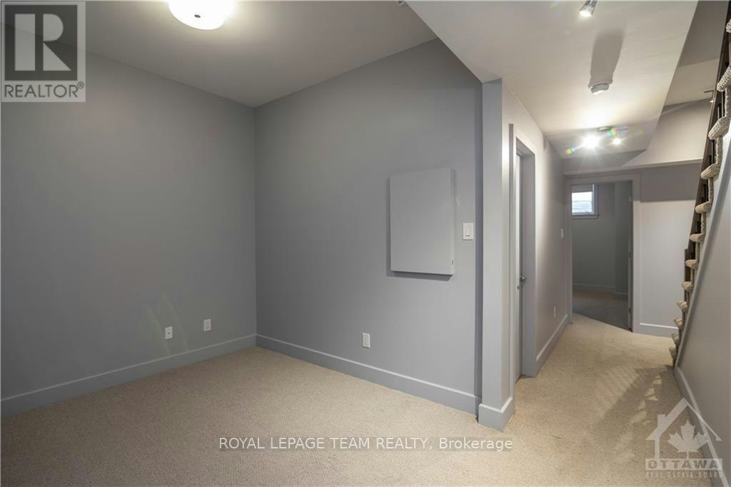 38 Bergeron Private, Ottawa, ON, K1C 0C2 - 17