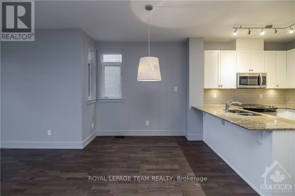 38 Bergeron Private, Ottawa, ON, K1C 0C2 - 12