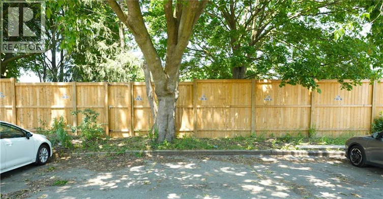 136 Jansen Avenue, Kitchener, ON, N2A 2L7 - 29