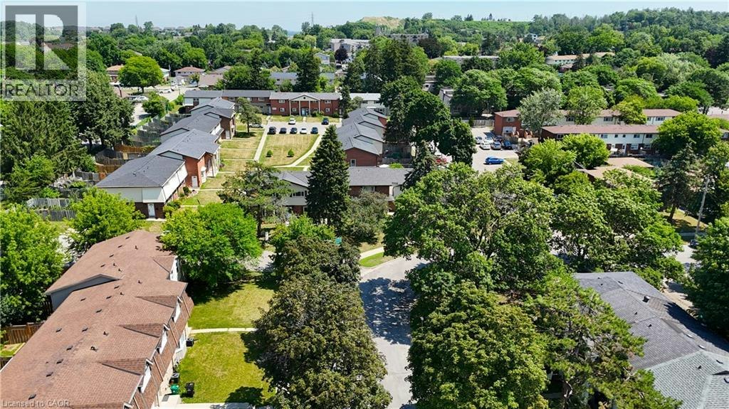 136 Jansen Avenue, Kitchener, ON, N2A 2L7 - 6