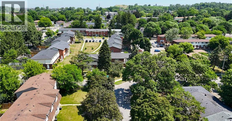 136 Jansen Avenue, Kitchener, ON, N2A 2L7 - 6