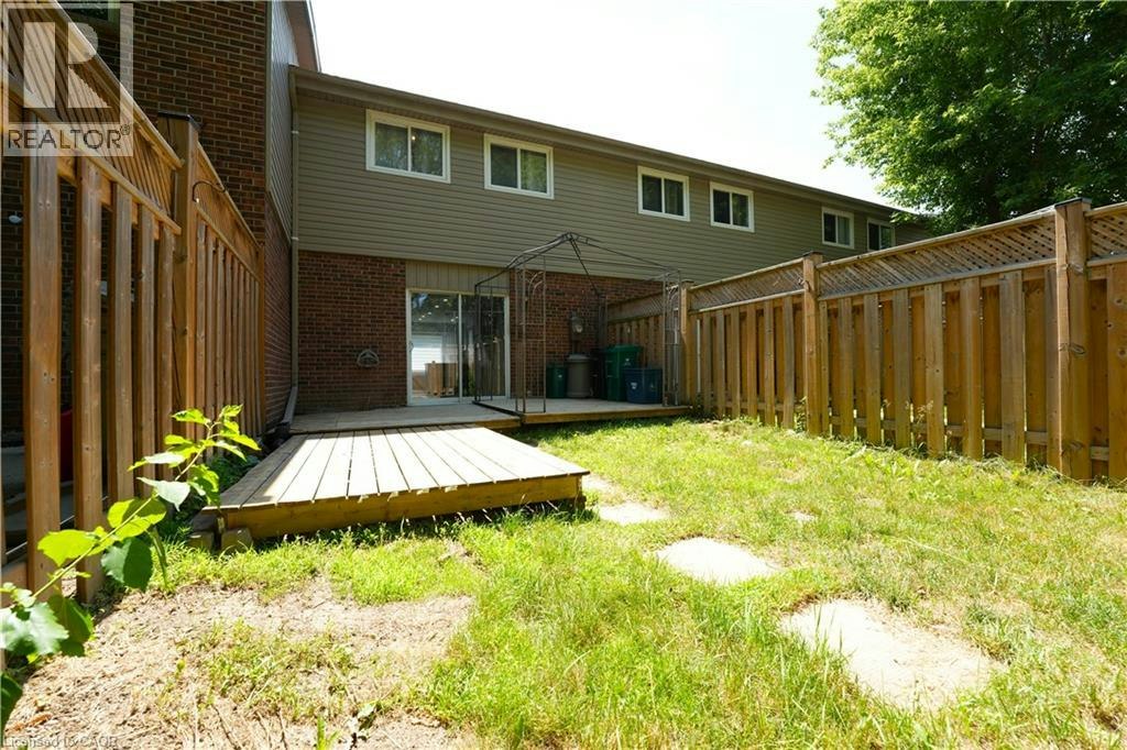 136 Jansen Avenue, Kitchener, ON, N2A 2L7 - 16