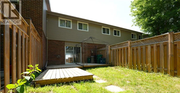 136 Jansen Avenue, Kitchener, ON, N2A 2L7 - 16
