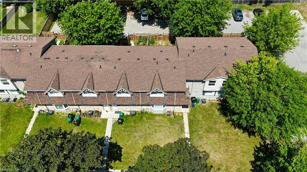 136 Jansen Avenue, Kitchener, ON, N2A 2L7 - 4