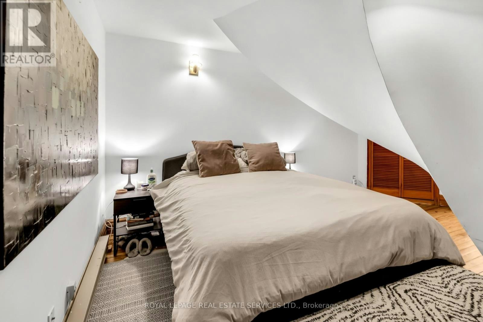 MAIN-71 Bernard Avenue, Toronto, ON, M5R 1R6 - 10
