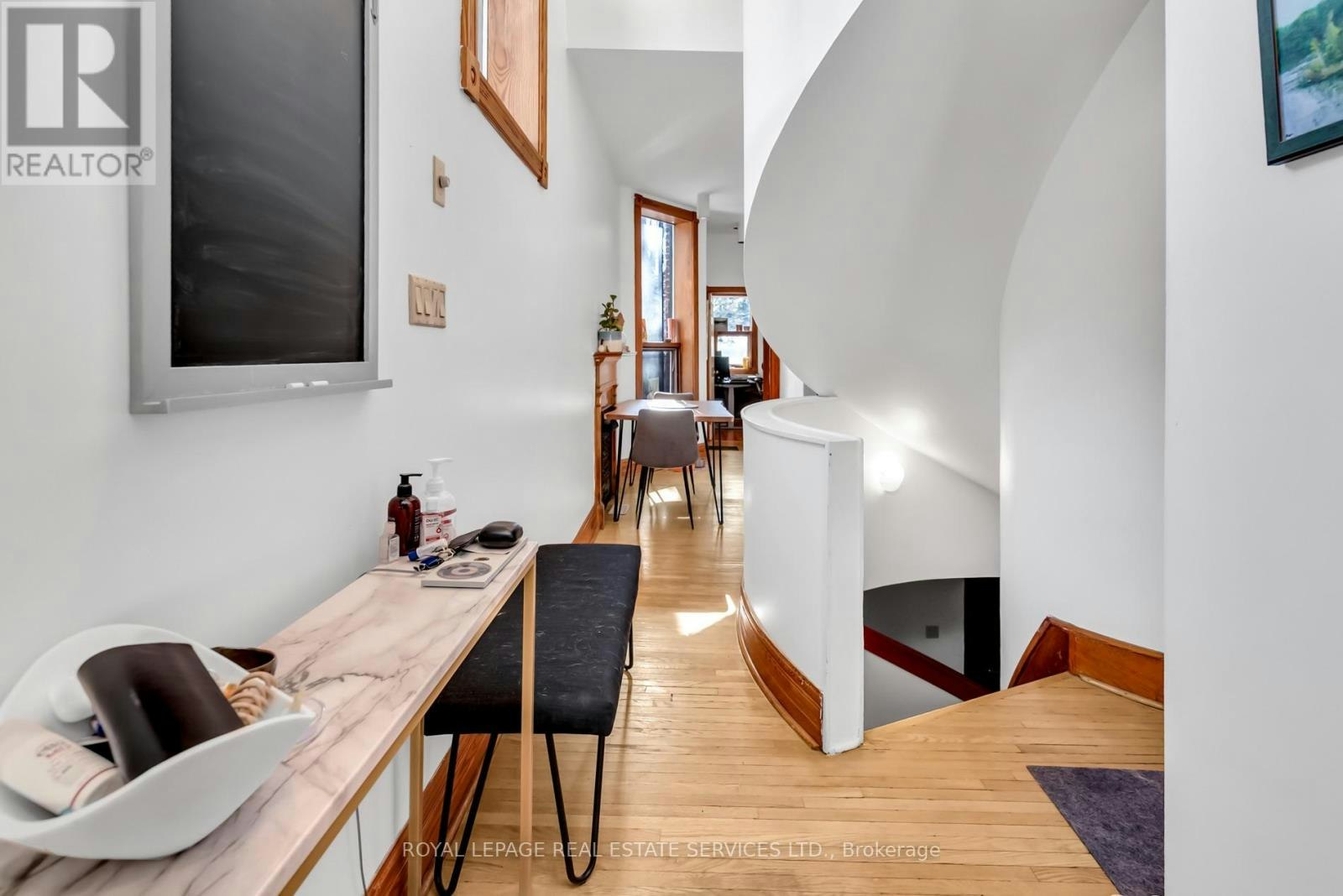 MAIN-71 Bernard Avenue, Toronto, ON, M5R 1R6 - 7