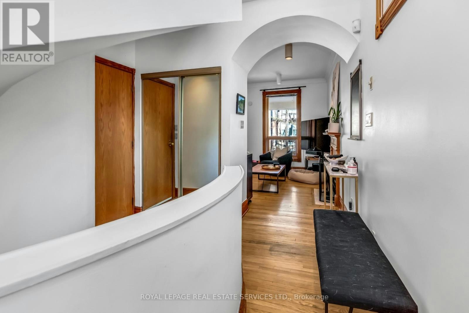 MAIN-71 Bernard Avenue, Toronto, ON, M5R 1R6 - 8