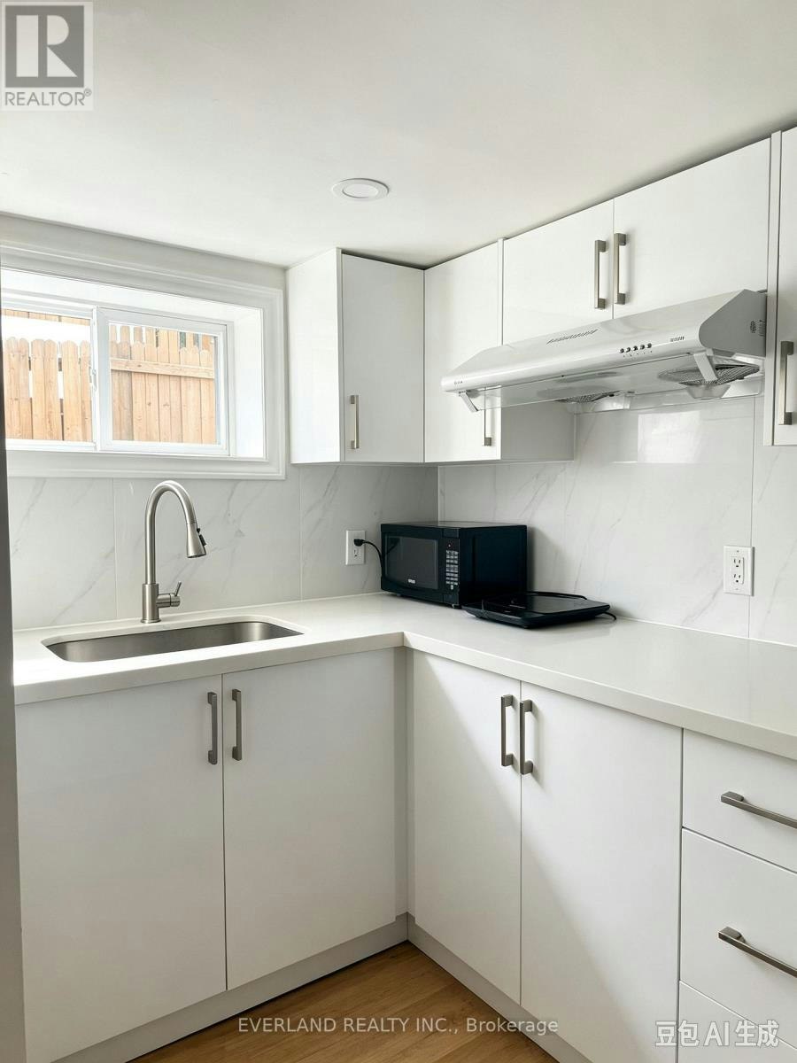 BSMT-808 Midland Avenue, Toronto, ON, M1K 4E7 - 7