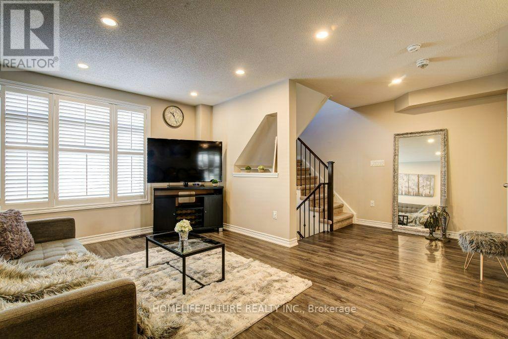 26 Streathern Way, Clarington, ON, L1C 0S4 - 4