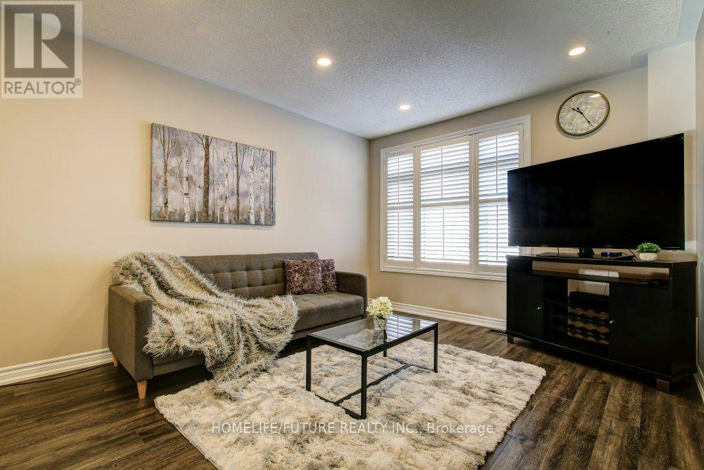 26 Streathern Way, Clarington, ON, L1C 0S4 - 3